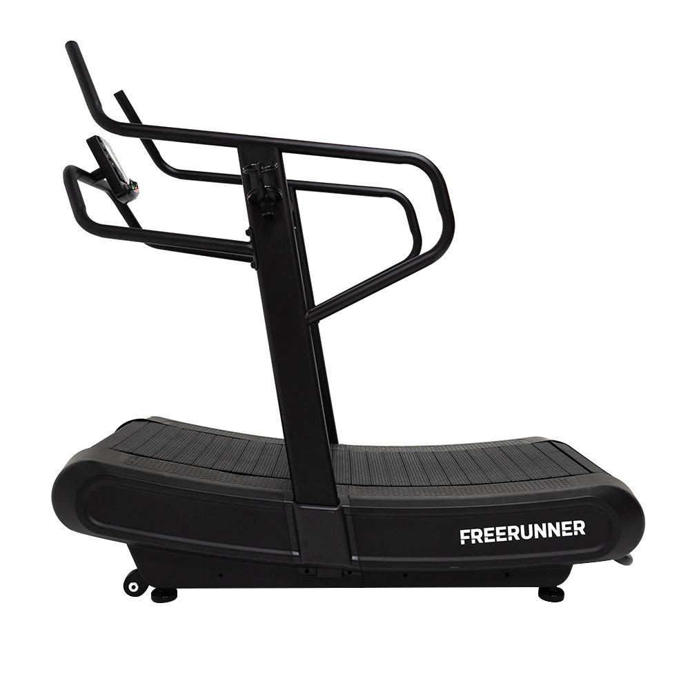 Freiform-Kardio, Freeform Cardio FreeRunner Gebogenes Manuelles Laufband