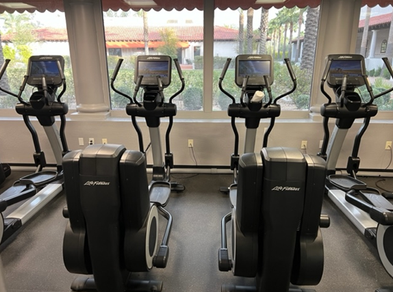 Leben Fitness, Life Fitness 95XS Ellipsentrainer (Gebrauchtgerät)