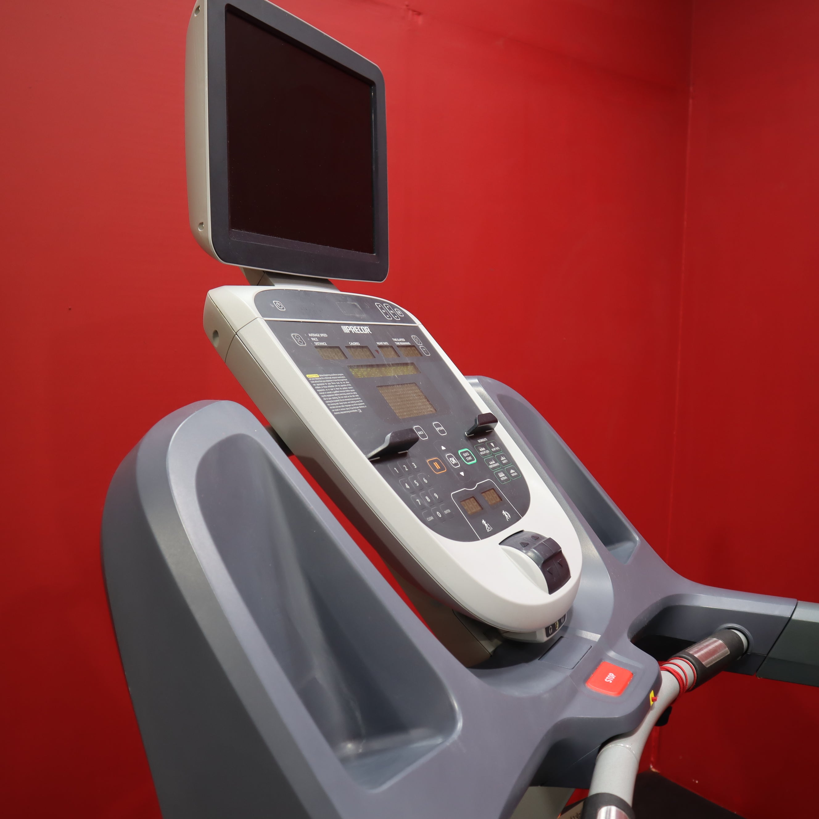 Precor, Precor TRM 833 mit P30-Konsole (überholt)