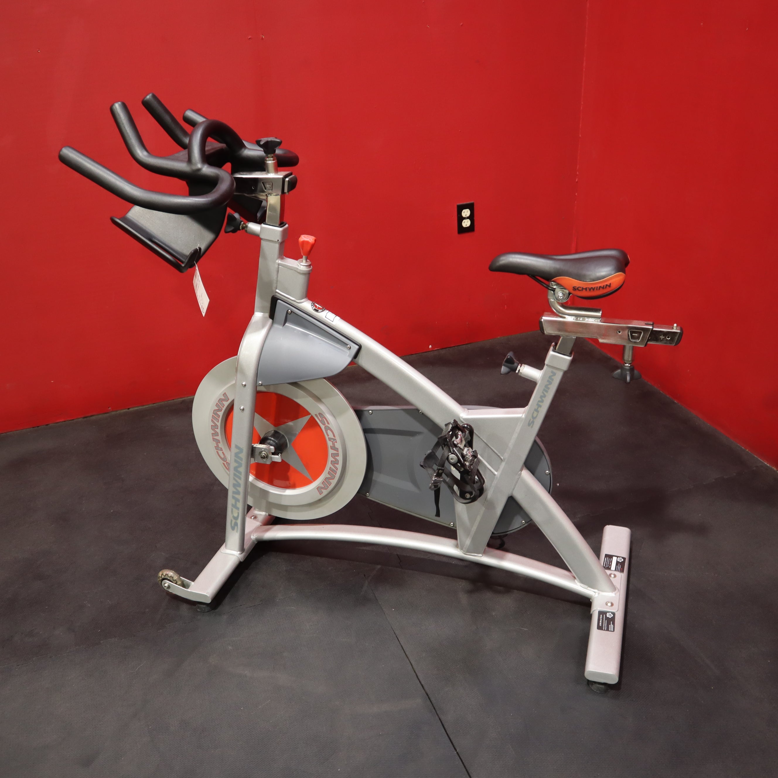 Schwinn, Schwinn AC Sport Indoor Cycle (Überholt)