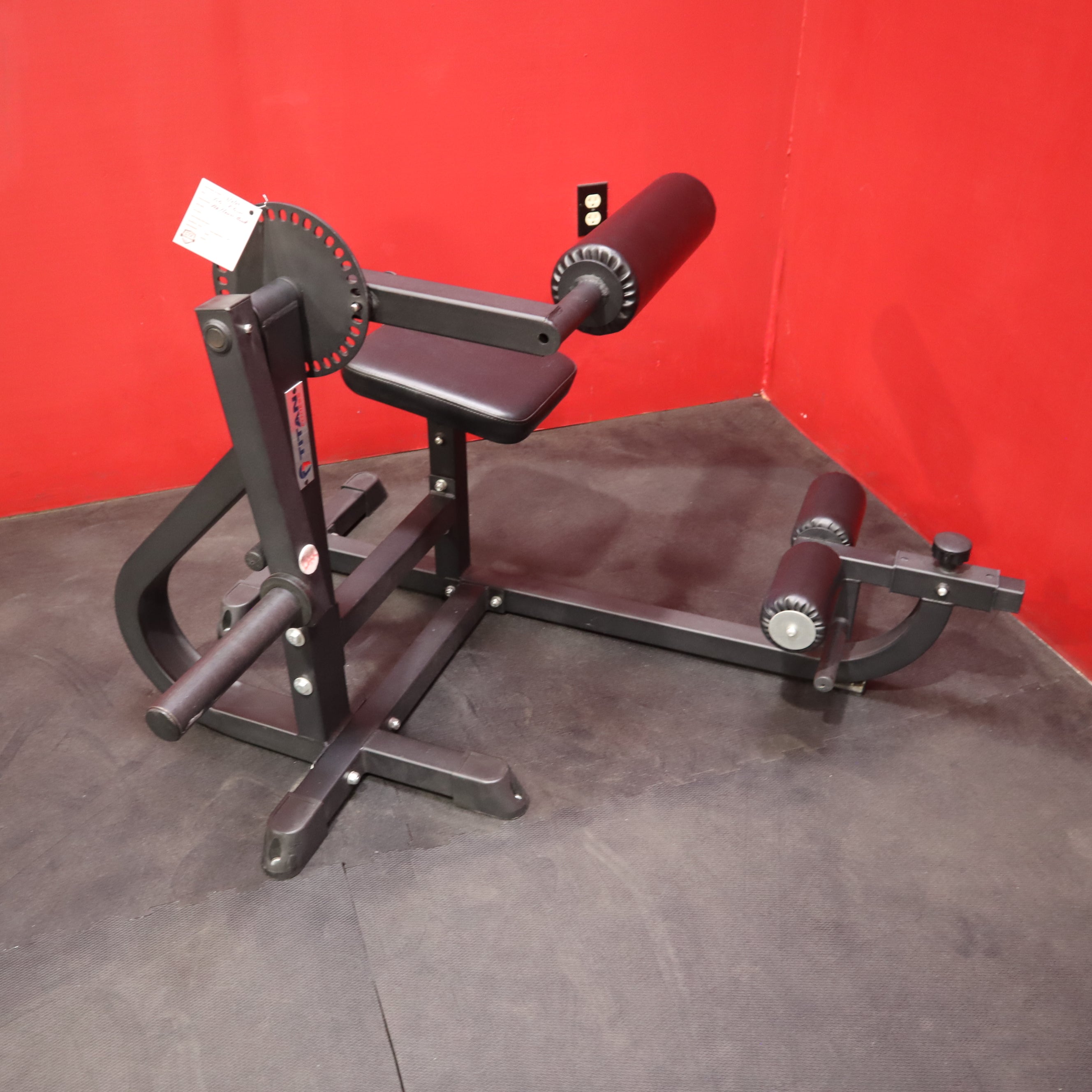 Titan-Fitness, Titan Fitness Sitzende Bauch-/Rückenstreckmaschine (Refurbished)